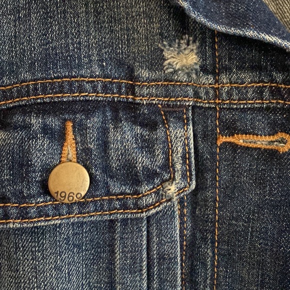 Gap 1969 Women’s Denim Jacket - Picture 6 of 6